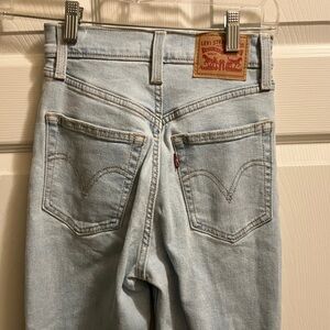 Levi's Vintage Style Ribcage boot Back Pocket Jeans - Pale Blue 24 waist